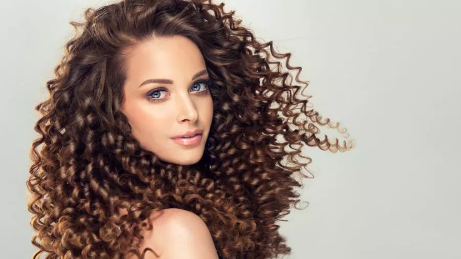 que-sabanas-usar-para-el-cuidado-de-tus-rulos-1211415