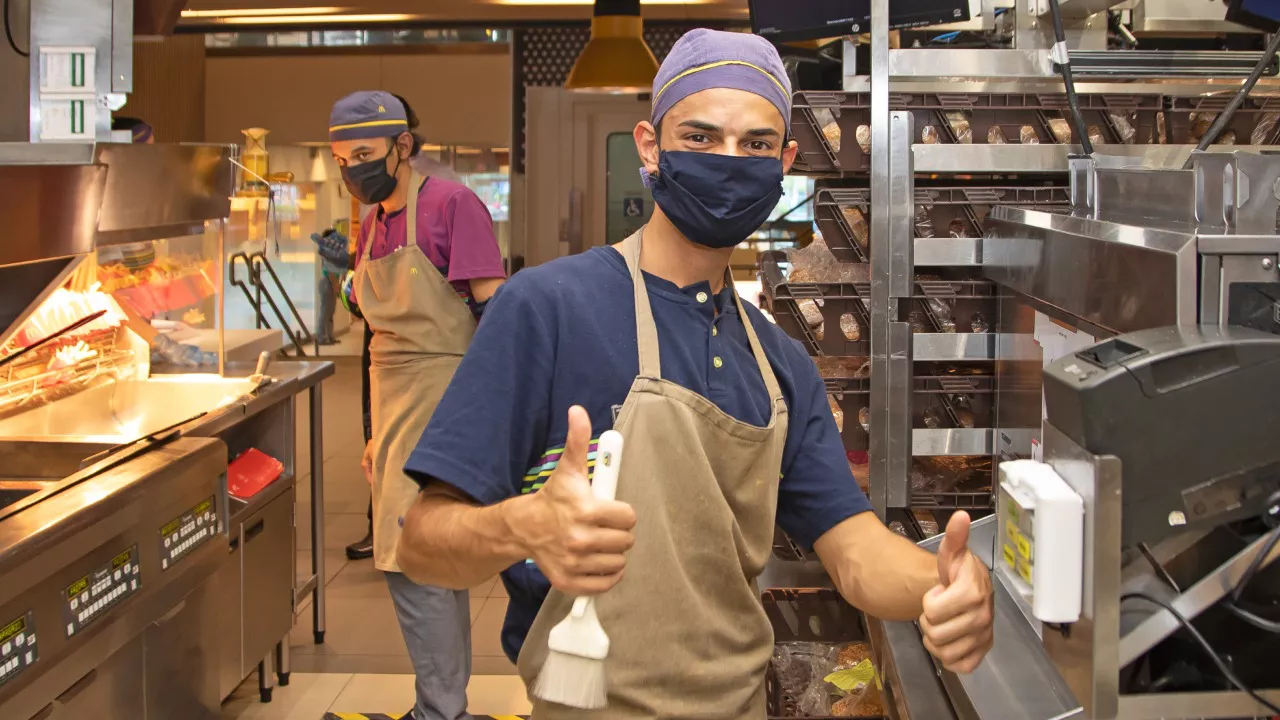 309ed84e-fb65-4525-abfc-51503fdde543