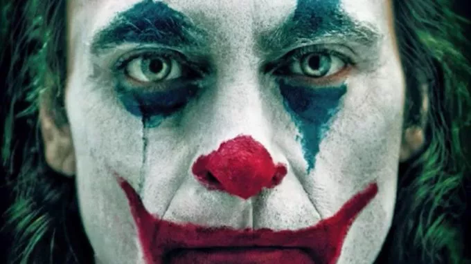 Joker-2019-il-mostro-creato-dal-decadentismo-delle-societa-moderne-680x382