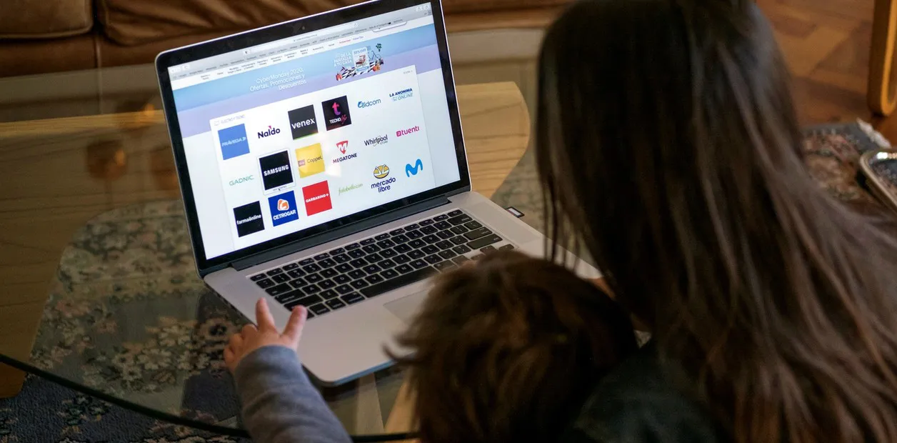 nrbowD4vU_1256x620__1