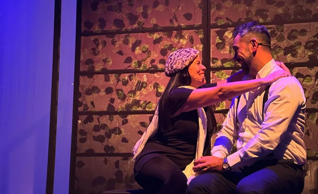 Entradas agotadas, aplausos al por mayor, puro bolero y amor en el aire   Así se vivió el estreno de #Inolvidable ,amor inolvidable con @ceciliapaliza @miguemarengo y el guion y dirección de @cortes383  Producción @