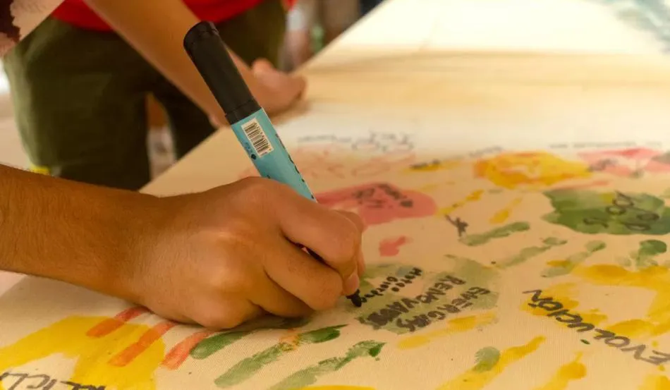 fGHvaUc79rubmpuueaVk-cropped