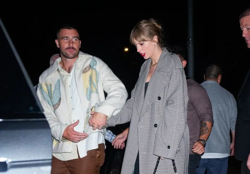 Taylor Swift y Travis Kelce confirman su romance