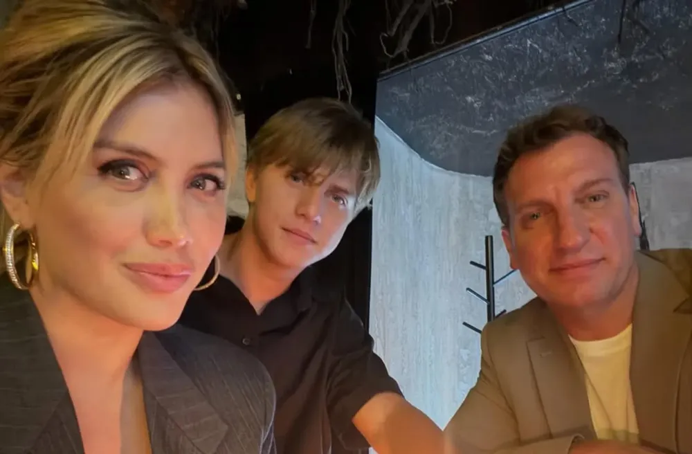 Wanda Maxi y valentino López