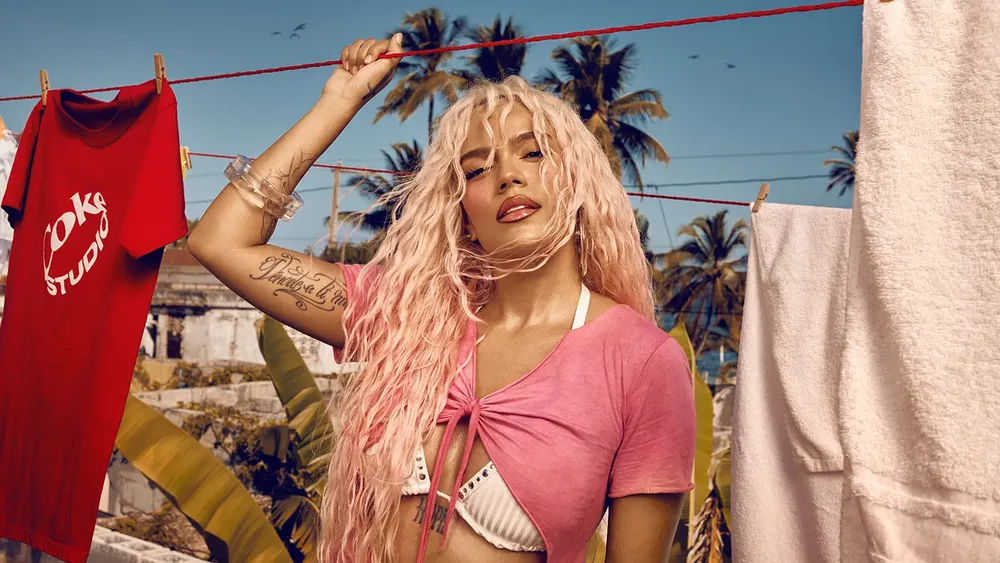 hero_cokestudio2024_karol-g-posing_desktop