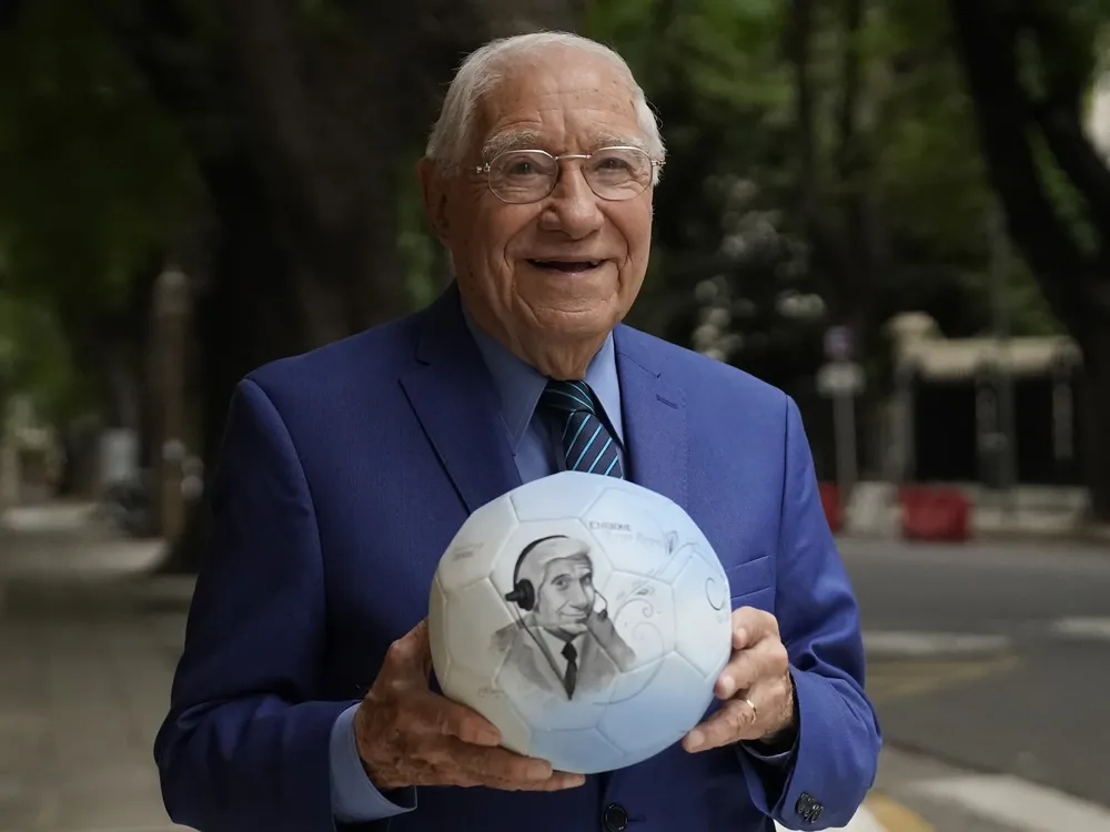 Enrique Macaya Márquez