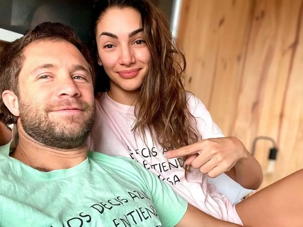 Thelma Fardin y Nico Riera