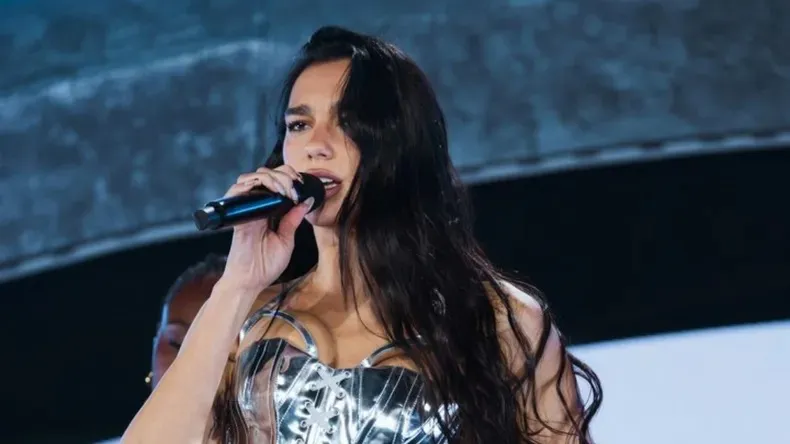 Dua Lipa
