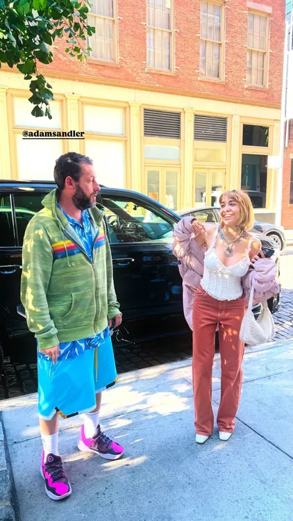 maria-becerra-y-adam-sandler-1jpg