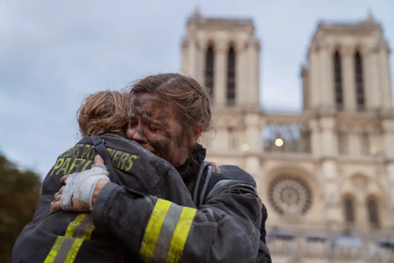 notre-dame-netflix