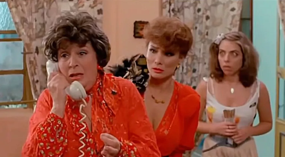 esperando-la-carroza-952399 (1)